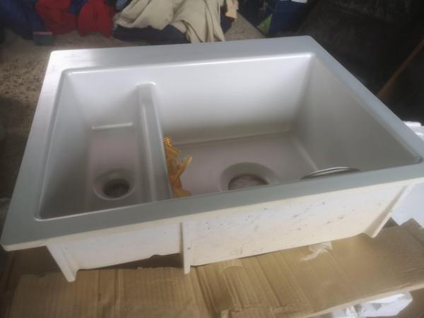 Image 2 of Villeroy and boch subway xm kitchen sink
