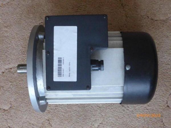 Image 1 of Felder 2.4Kw 240V Electric motor. New