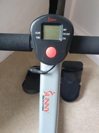 Image 2 of Rowing machine by Sunny Health & Fitness