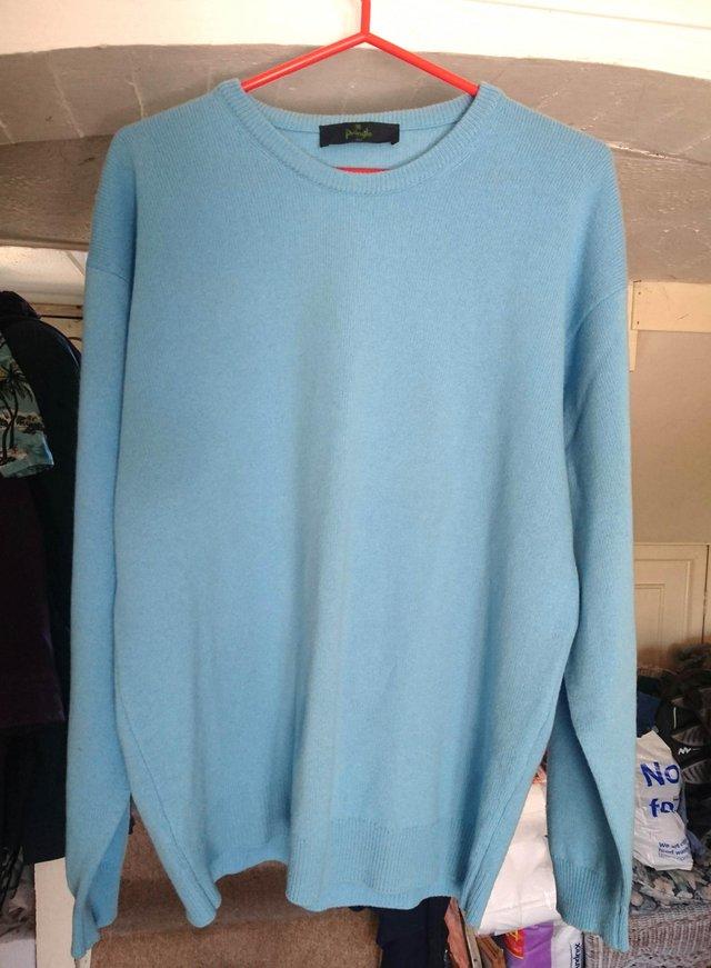 Preview of the first image of Pringle Golf Jumper.