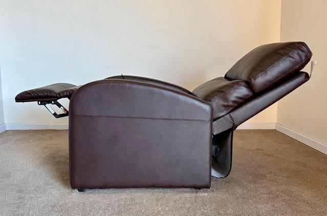 Image 10 of ELECTRIC RISER RECLINER CHAIR BROWN LEATHER CHAIR ~ DELIVERY