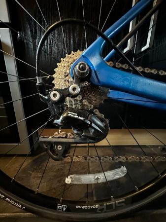 Image 2 of Boardman SLR 8.9 105 men’s road bike - medium