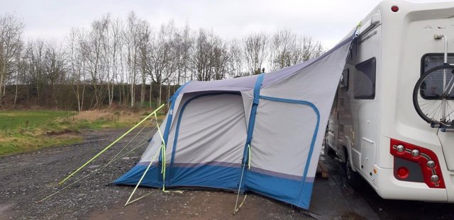 Image 2 of Olpro Loopo Breeze XL awning