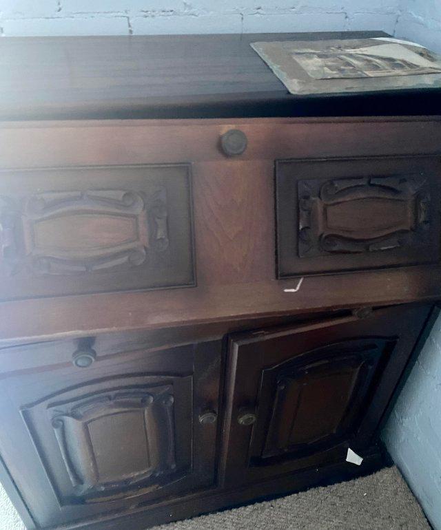 Preview of the first image of Retro bureau ideal as an up cycling project.