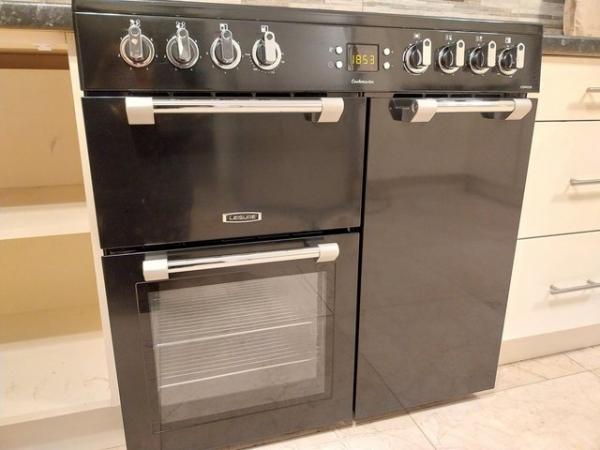 Image 1 of Leisure electric Cooker 90cm width in Black, with ceramic ho