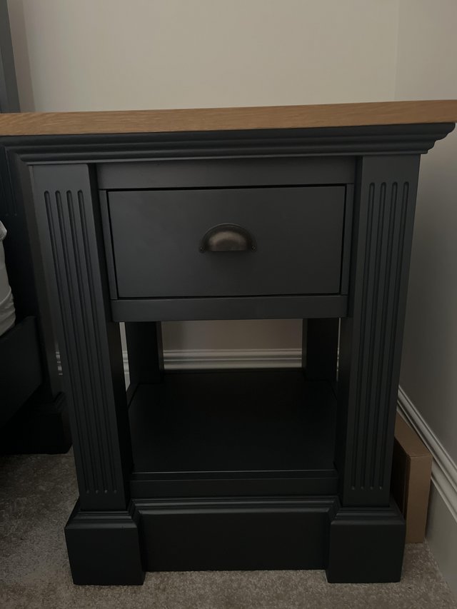 Preview of the first image of 2x bedside tables nearly new.