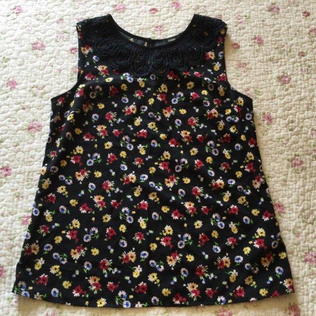 Preview of the first image of Size 10 Pretty OASIS Black & Floral Sleeveless Top, Crochet.