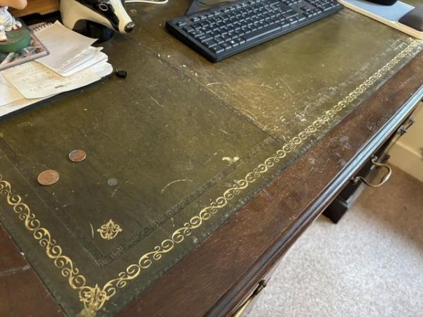Image 1 of Mahogany traditional  office desk