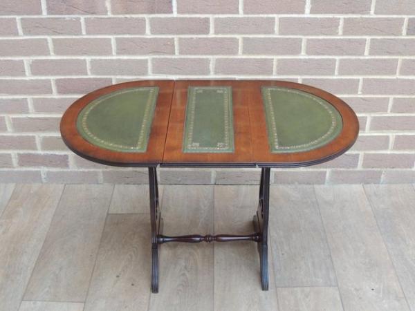Image 8 of Vintage Foldable Coffee Table (UK Delivery)