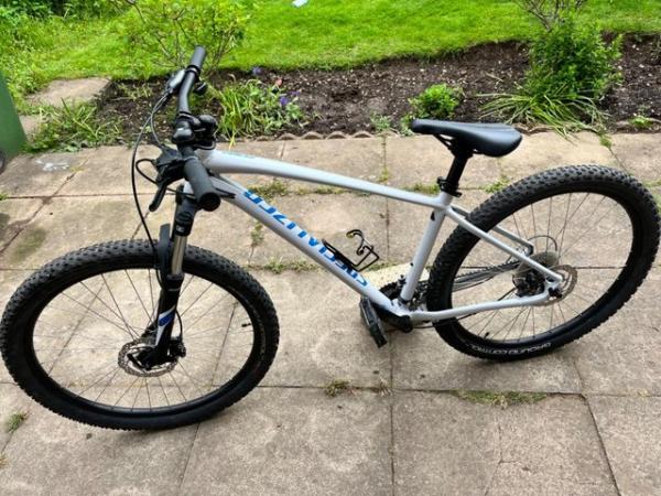 Image 1 of Specialized Pitch Hardtail Mountain bike - size L