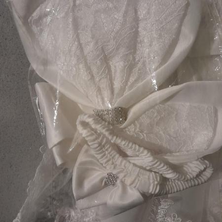 Image 1 of White dress with bow and head band size 7°