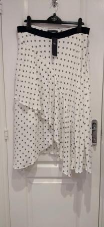Image 1 of New Tags Marks and Spencer Soft White Skirt Size 18 Regular