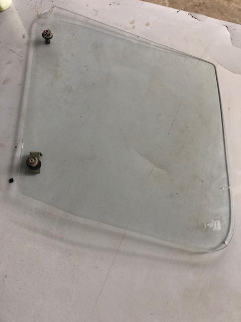 Preview of the first image of Rh door window for Alfa Romeo Duetto.