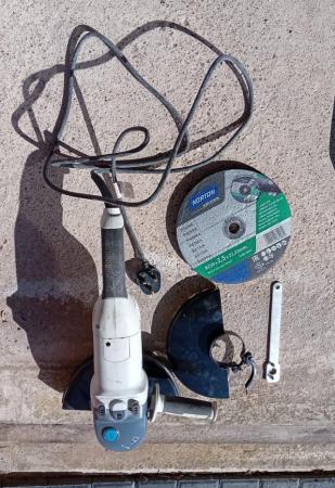 Image 1 of MacAllister 2000W corded 9 inch angle grinder