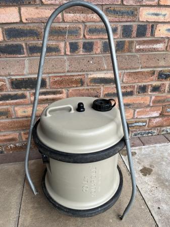 Image 1 of Aquaroll 40L water container