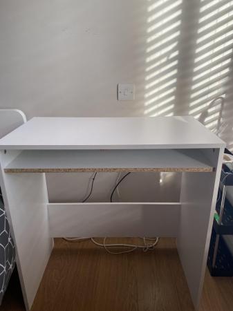 Image 1 of White Office Desk (Collection only)