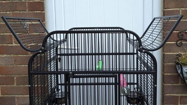 Image 4 of Very heavy-duty bird cage on wheels / top opening