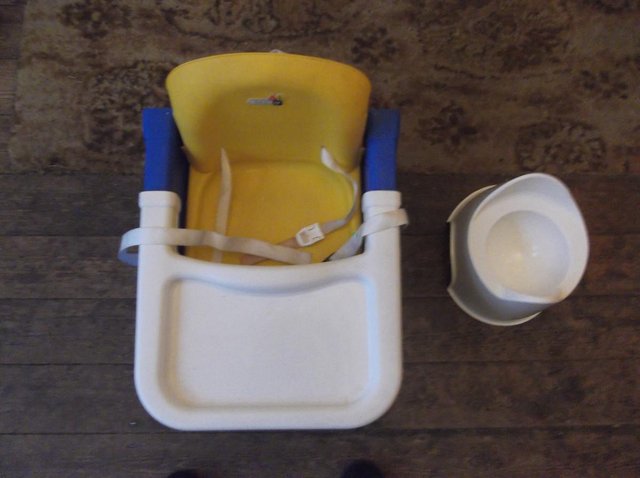 Preview of the first image of Baby/child seat training aid food drinks etc.