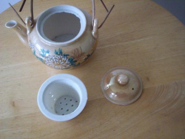 Image 3 of Chrysanthemums Decorated Ceramic Teapot & Infuser with Wick
