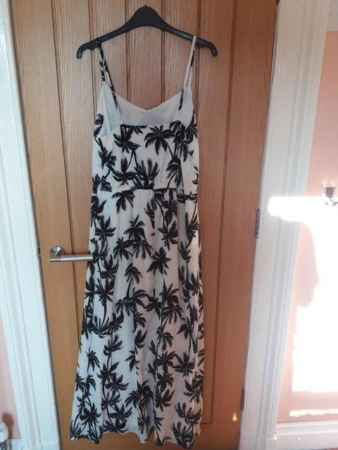 Preview of the first image of Ladies Size 14 Maxi Dress By F & F.