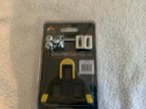 Image 2 of CYCLING CLEATS - CYCLING CLUB - NEW