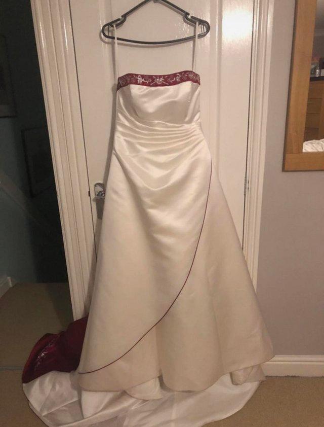 Preview of the first image of D’Zage Wedding Dress for sale.