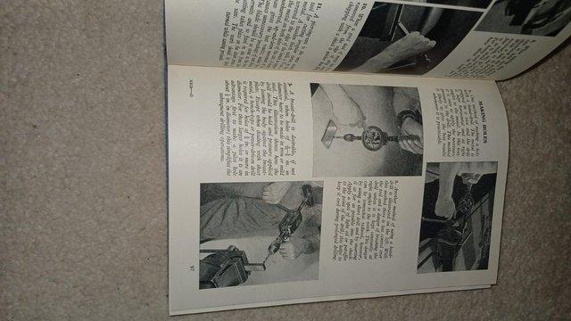 Image 2 of How To Do It In Pictures - Odhams Press Ltd 1950's Hardback