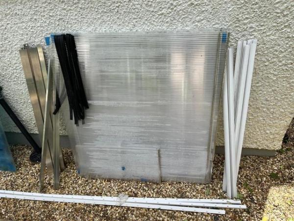 Image 2 of twinwall sheets, 1 metre x 1 metre