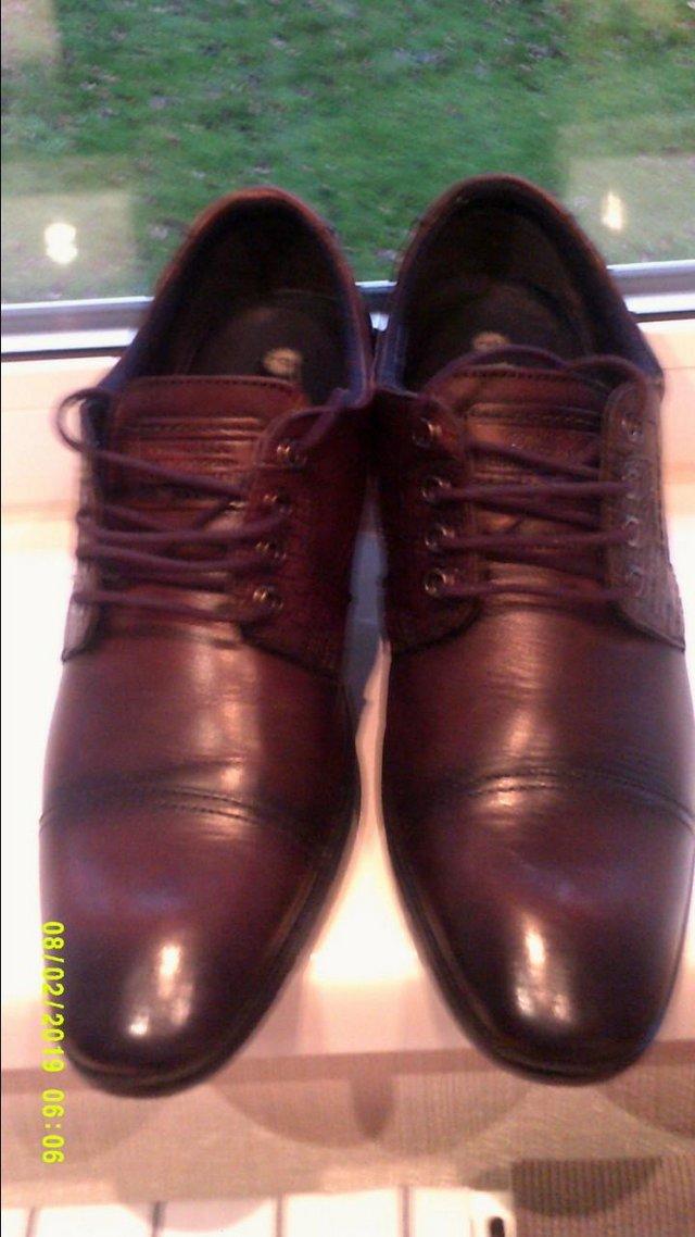 Preview of the first image of Lace-up Shoe. Size U.K. 7. Price £25.