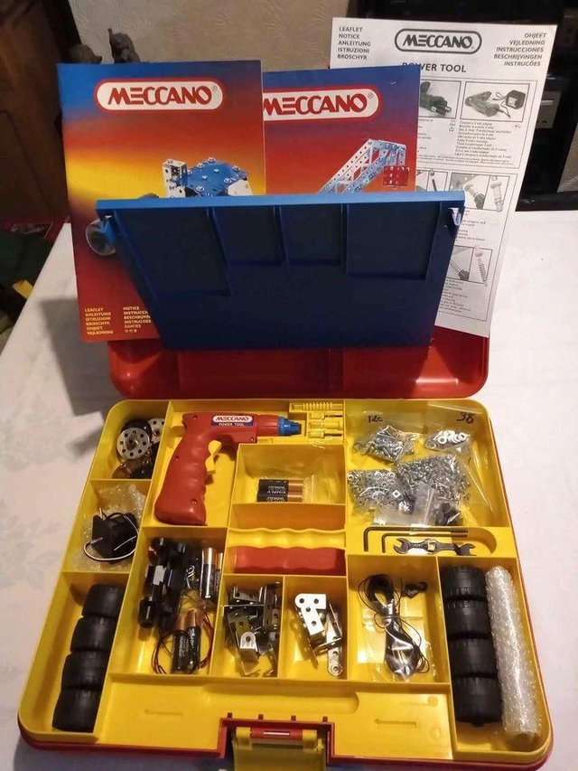 Preview of the first image of Used collectable vintage Meccano Master Builder set 7064..