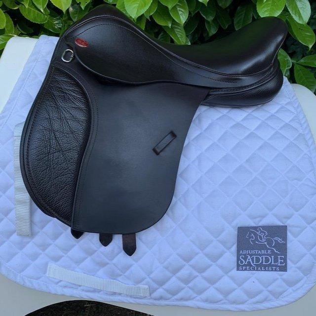 Preview of the first image of Kent & Masters 15 inch pony gp saddle.