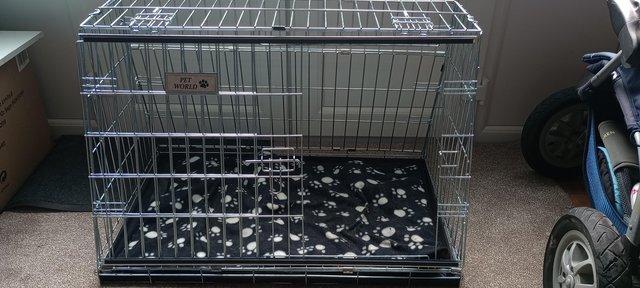 Image 4 of Car dog cage excellent condition