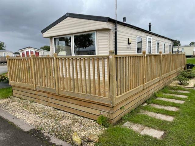 Preview of the first image of Static caravan at 7 lakes country park.