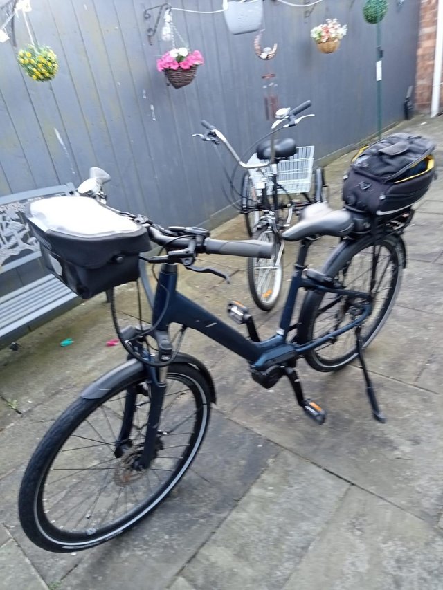 Preview of the first image of UNISEX ELECTRIC BIKE Great Condition.