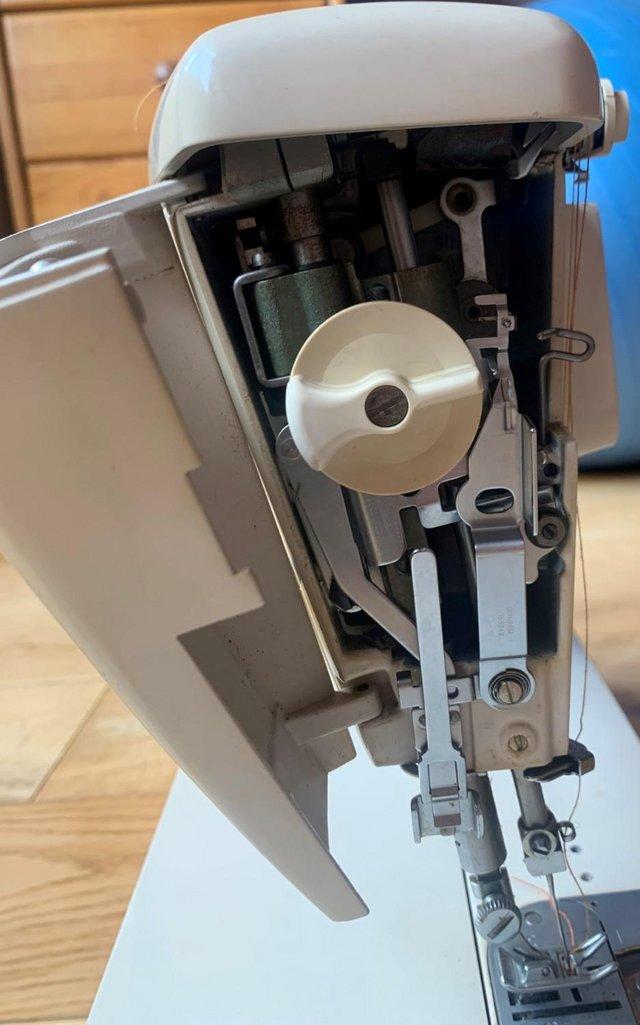 Preview of the first image of Singer 760 Touch & Sew Sewing Machine.