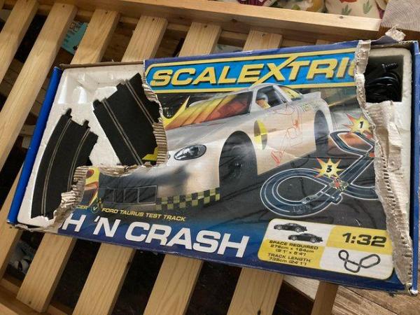 Image 3 of Scalextric setOne car only requires attention