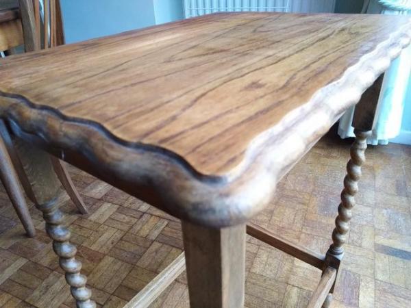 Image 2 of Barley Sugar Table, solid oak antique