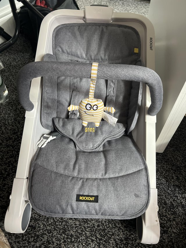 Preview of the first image of Baby bouncer - bababing as new.