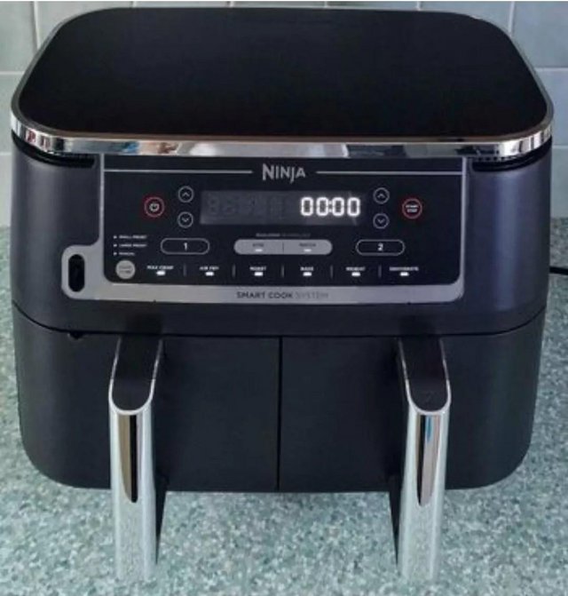 Preview of the first image of Ninja Foodie Max Dual Zone 9.5L Air Fryer.