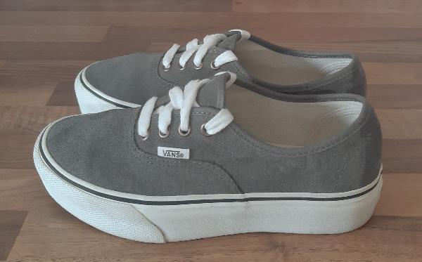 Preview of the first image of Vans Grey Suede Plimsoles/Trainers - Size UK 5.