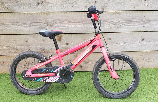 Preview of the first image of Child's 16" Team Pink bicycle.