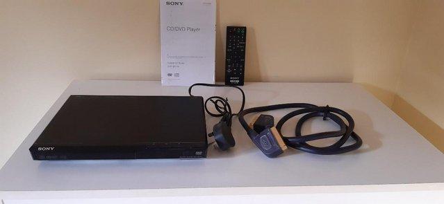 Image 2 of Sony CD/DVD Player  Including Reference Guide