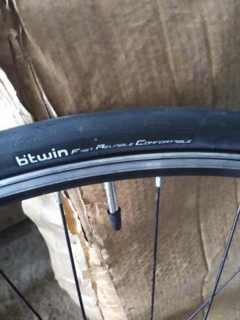 Image 3 of Triban 32 Sport wheels used but good condition