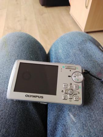 Image 2 of Olympus U760  digital camera