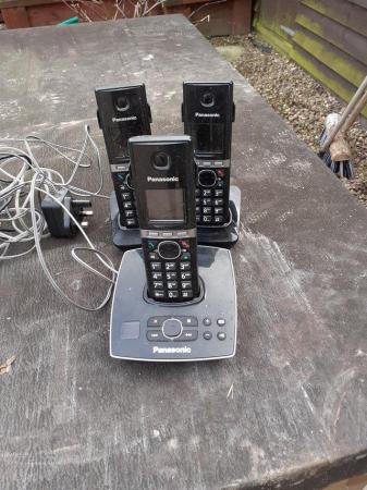Image 1 of Set of 3 Panasonic phones in black
