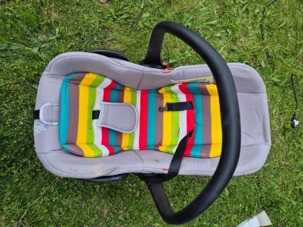 Image 2 of r is for rabbit BABY CAR SEAT for sale