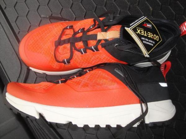 Image 2 of Clarks Goretex Trainers (Red Combi) Size10.5G New.