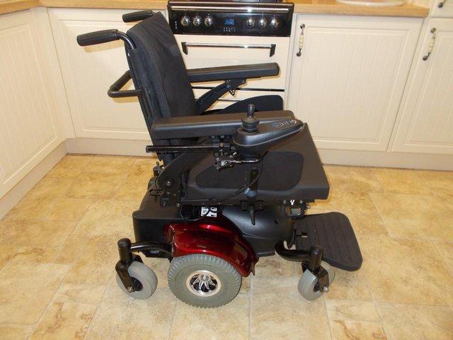 Preview of the first image of QUICKIE HULA ELECTRIC WHEELCHAIR new batteries.