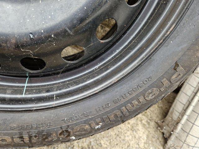 Preview of the first image of Continental 205/55 R 16 91 H  tyre.