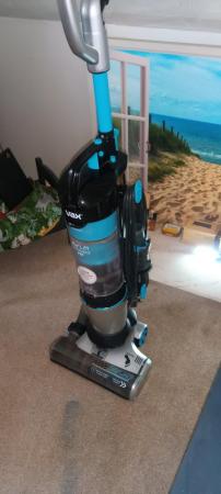 Image 2 of Air lift max upright vacuum cleaner